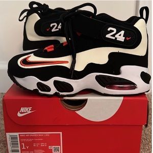 Size 1 Preschool Boys Nike Air Griffey Max 1